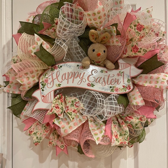 EASTER WREATH Spring Wreath with removable bunny! Victorian vibe with soft color - Picture 9 of 9